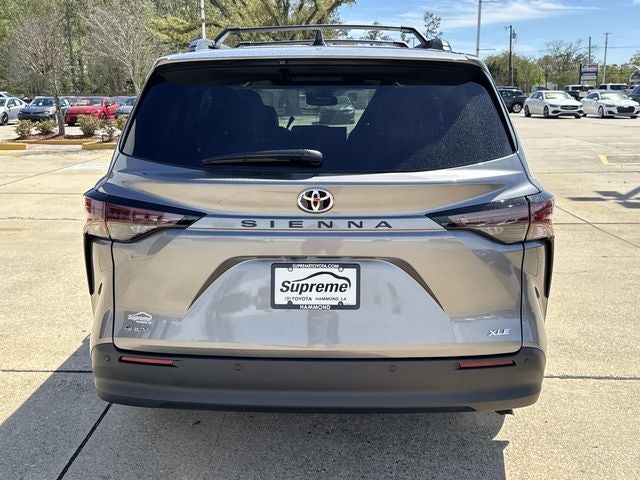 2026 Toyota Sienna XLE 8 Passenger