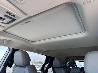 2026 Toyota Sienna XLE 8 Passenger