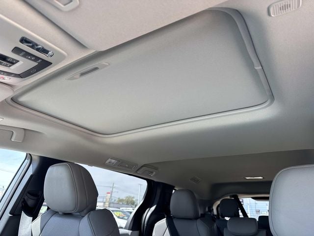 2026 Toyota Sienna XLE 8 Passenger