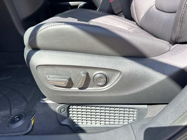 2026 Toyota Sienna Limited 7 Passenger