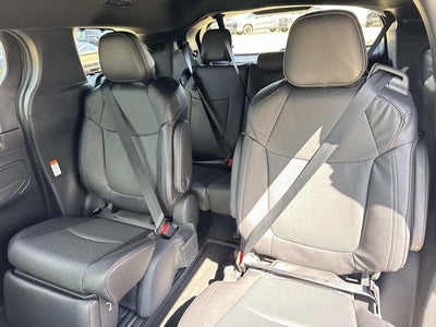 2026 Toyota Sienna Limited 7 Passenger